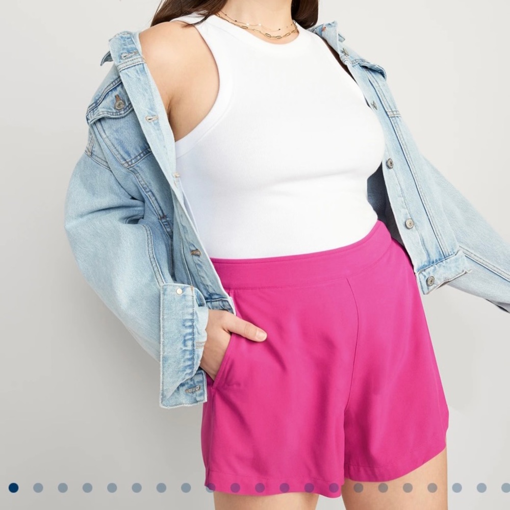 NWT size XL High-Waisted Playa Soft-Spun Shorts for Women -- 4-inch inseam